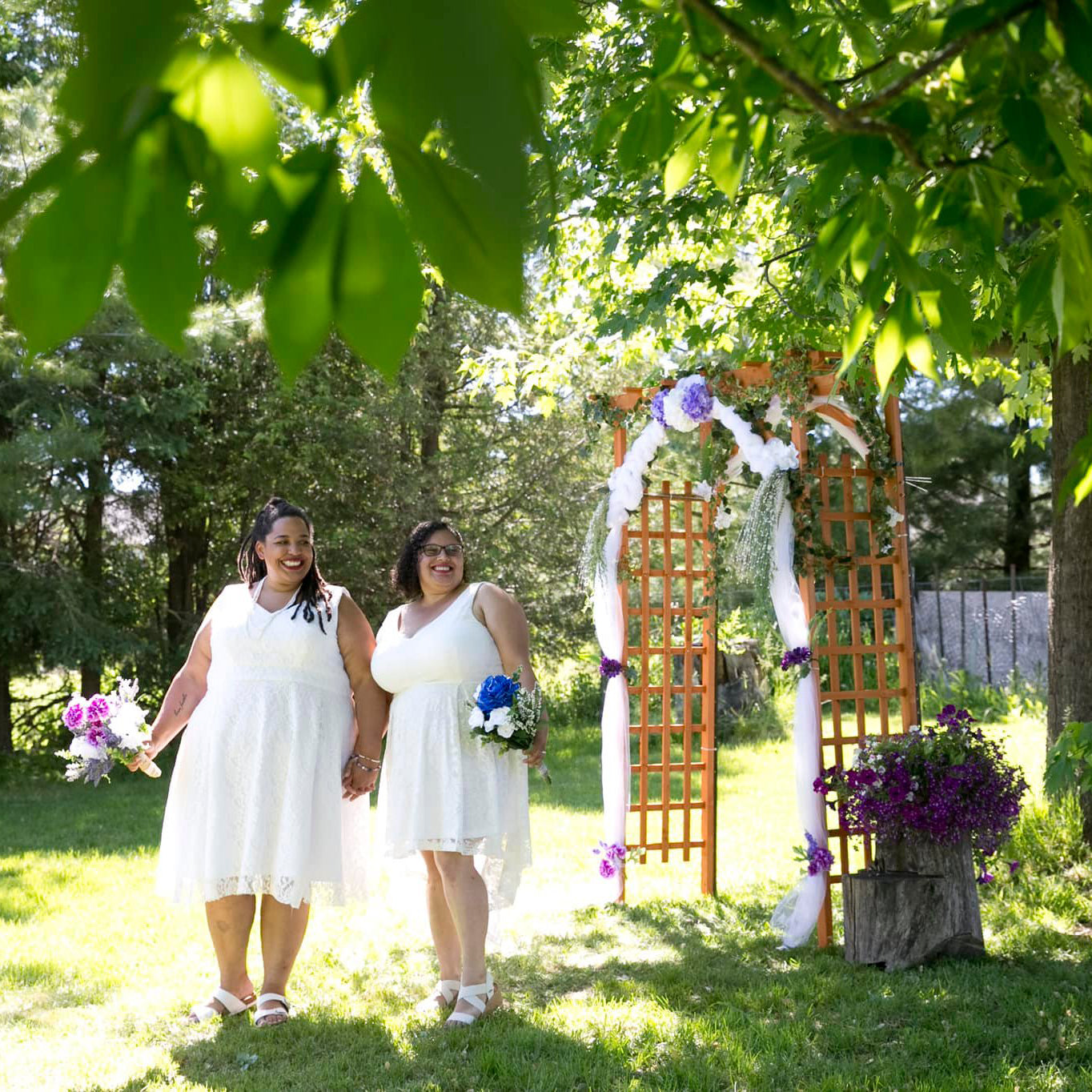 LGBTQ+ wedding, outdoor backyard wedding, north of Toronto